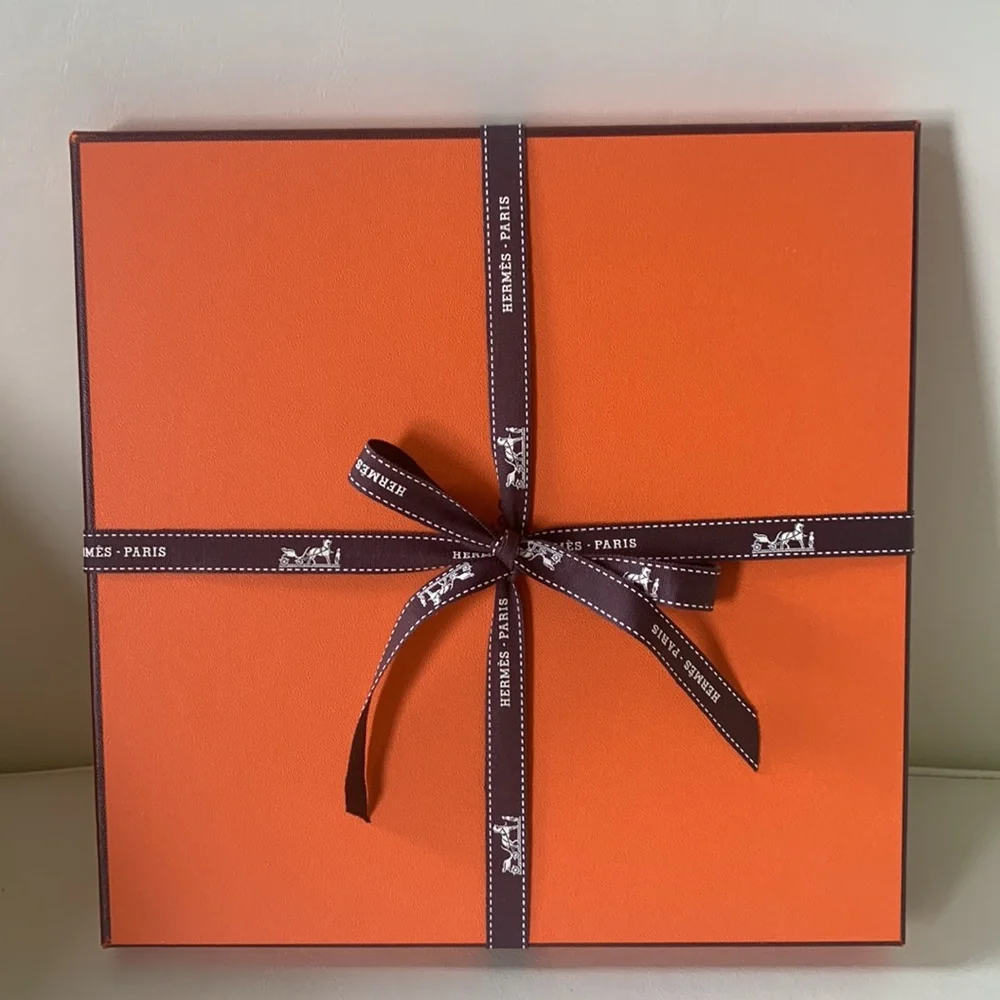 🐴 NEW authentic Hermes Masan & Masan Scarf 90 Giftable Package